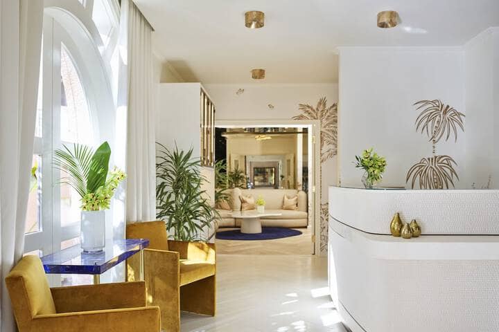 Spa reception