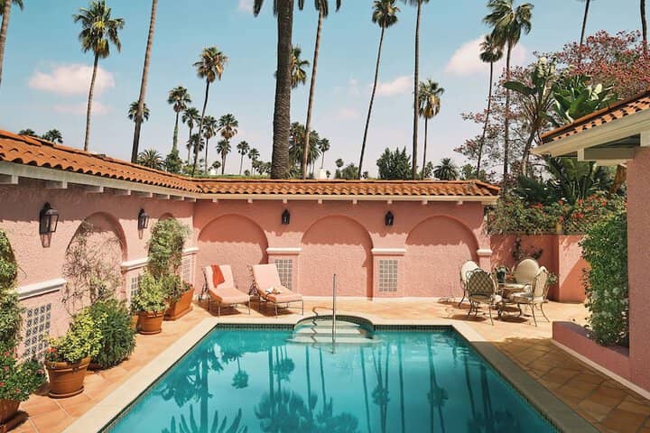 Private pool