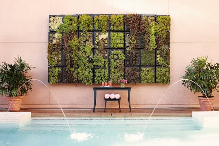 Private pool